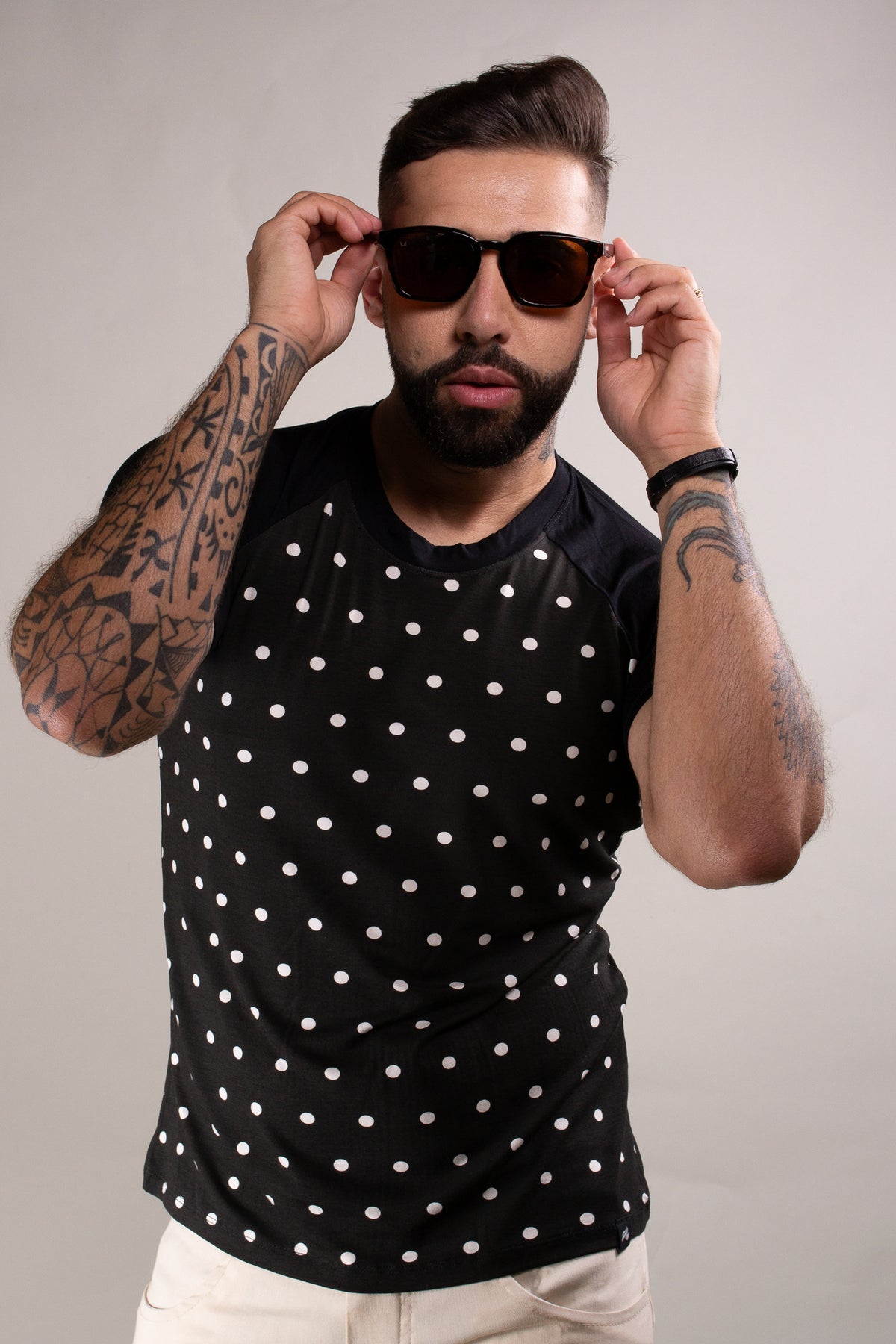 Camiseta Masculina Estampa Poá em Viscolycra Preto