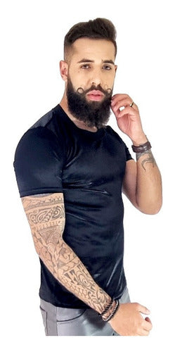 Camiseta Masculina em Veludo Cristal Preto