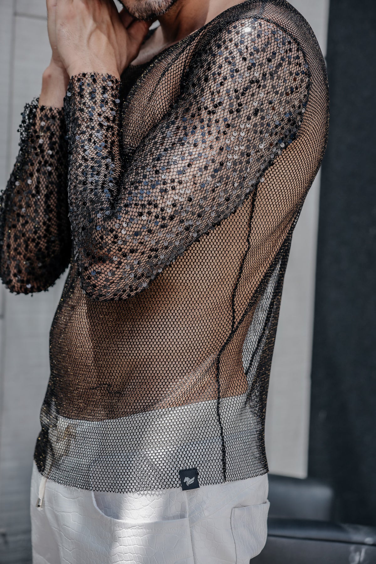 Camiseta Masculina Manga Longa Em Arrastão Com Paetê