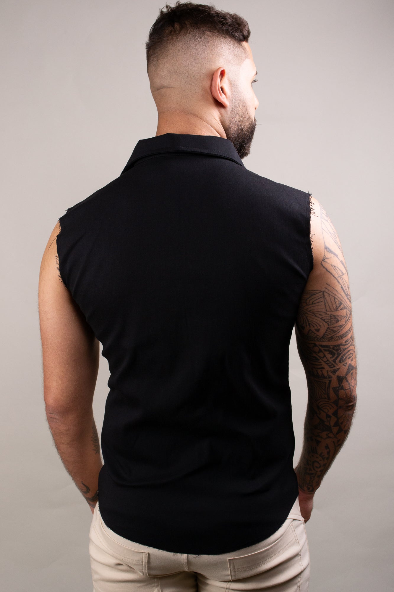 Camisa Masculina Modelo Machão Bengaline Metade Preto Bege
