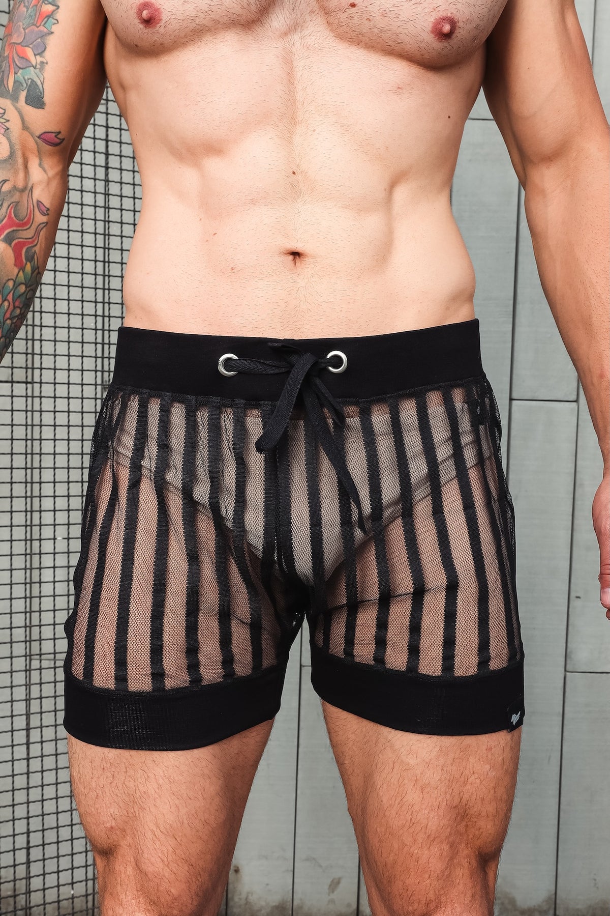 Short Masculino em Devorê Listrado