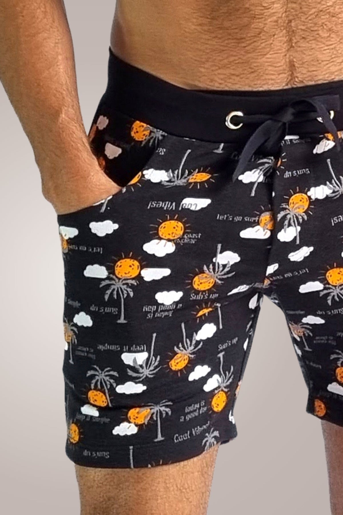 Bermuda Básica Masculina Jotavê Preto Estampa Nuvens