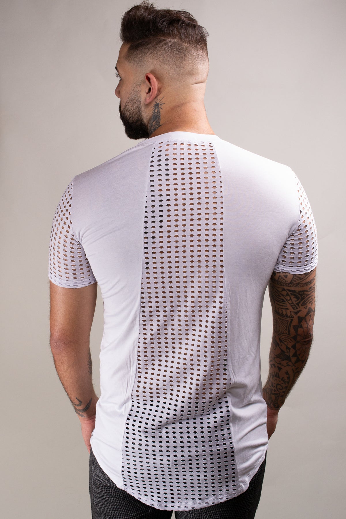 Camiseta Masculina em Viscolycra Com Detalhe Arrastão