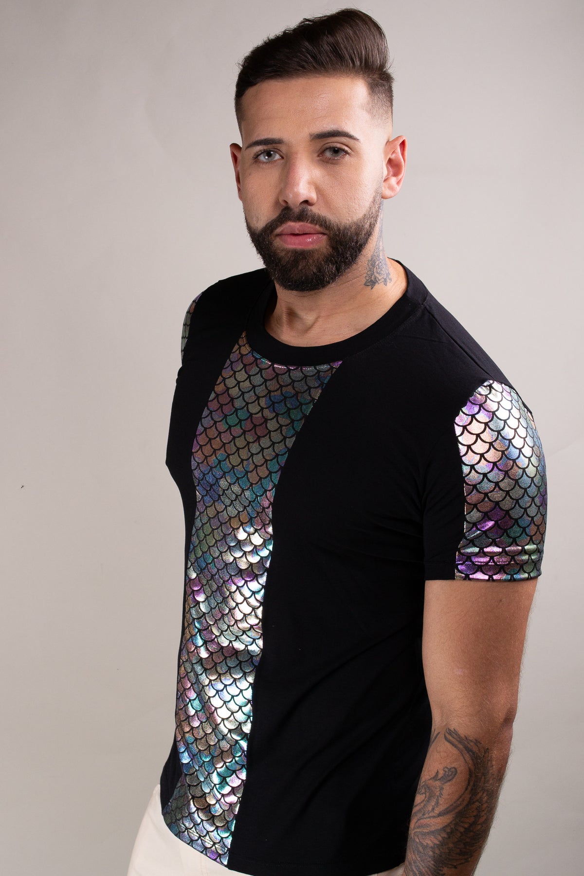 Camiseta Masculina Viscolycra Detalhe Frente e Mangas Cauda Sereia