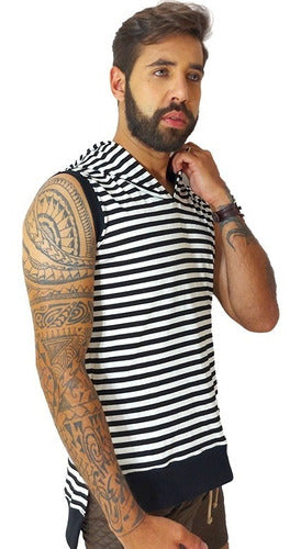 Regata Machão Oversized em Viscolycra Listrada