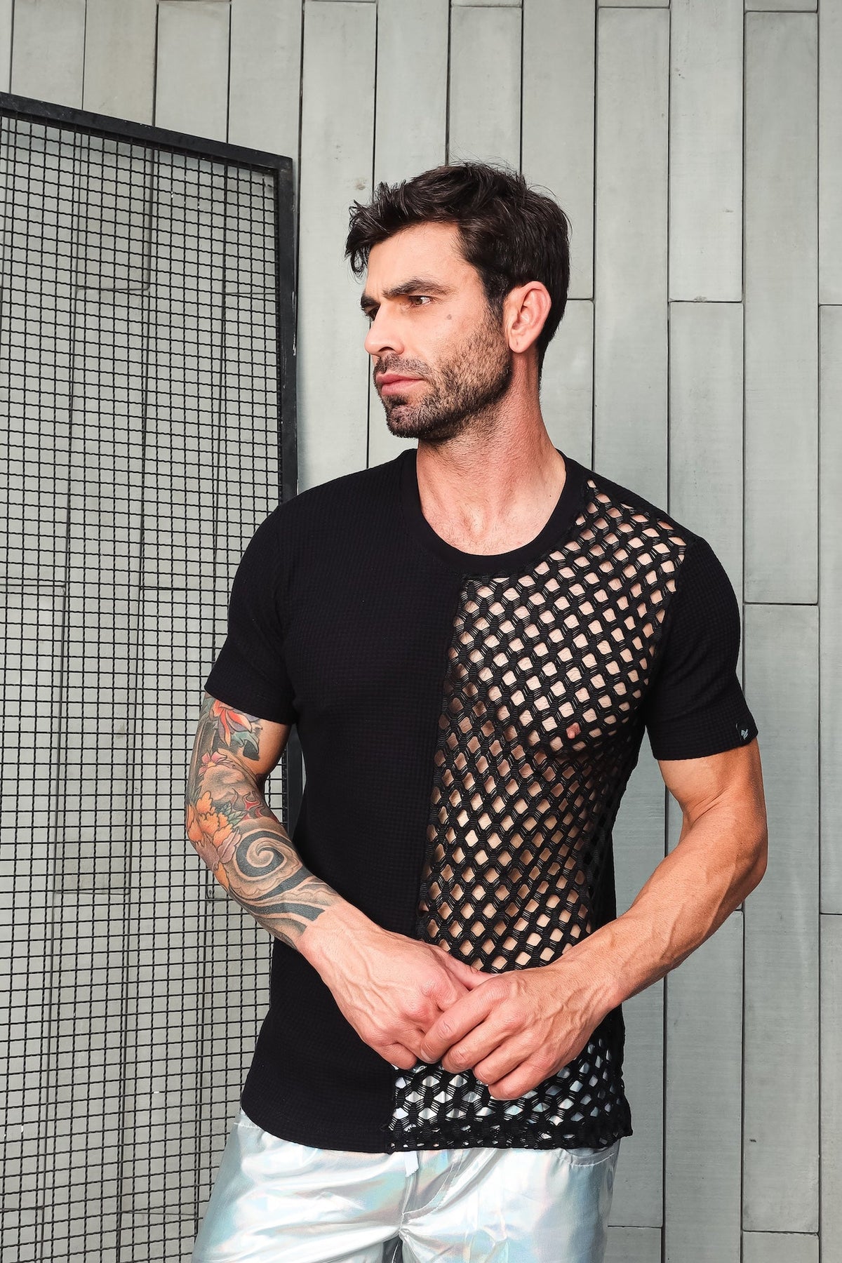 Camiseta Masculina em Viscolycra Metade Arrastão