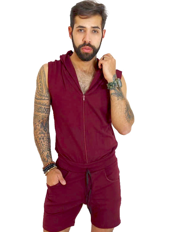 Macaquinho Masculino Modelo Machão com Capuz