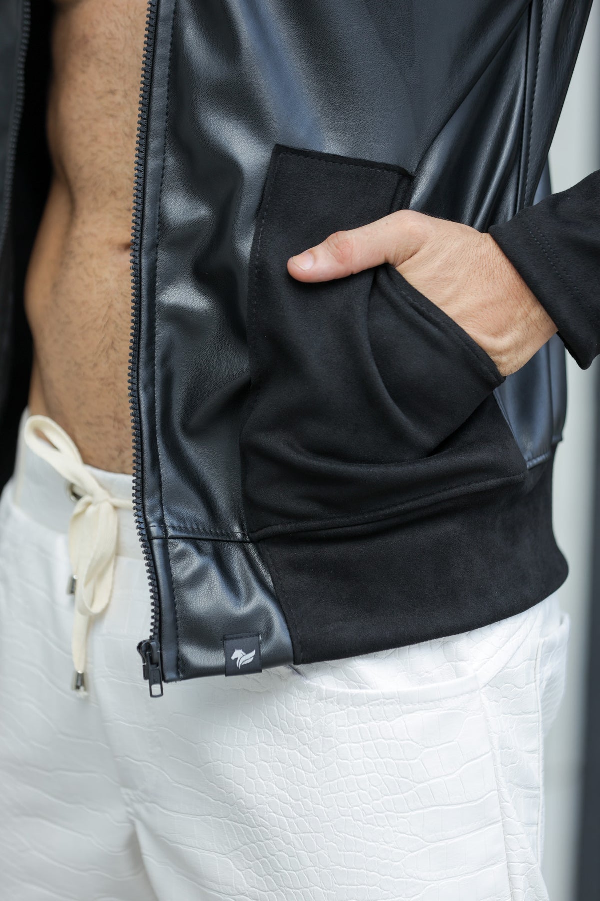 Jaqueta Masculina Em couro Ecologico com suede