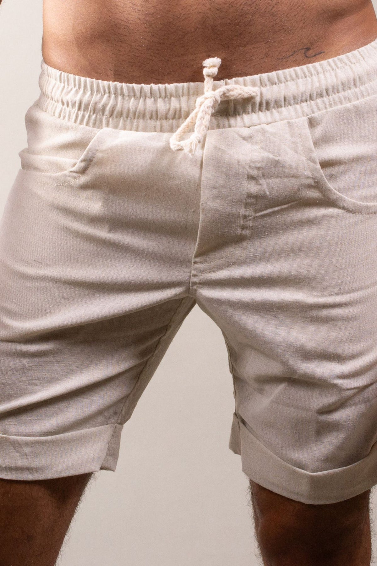 Bermuda Masculina Básica de Linho Barra Italiana