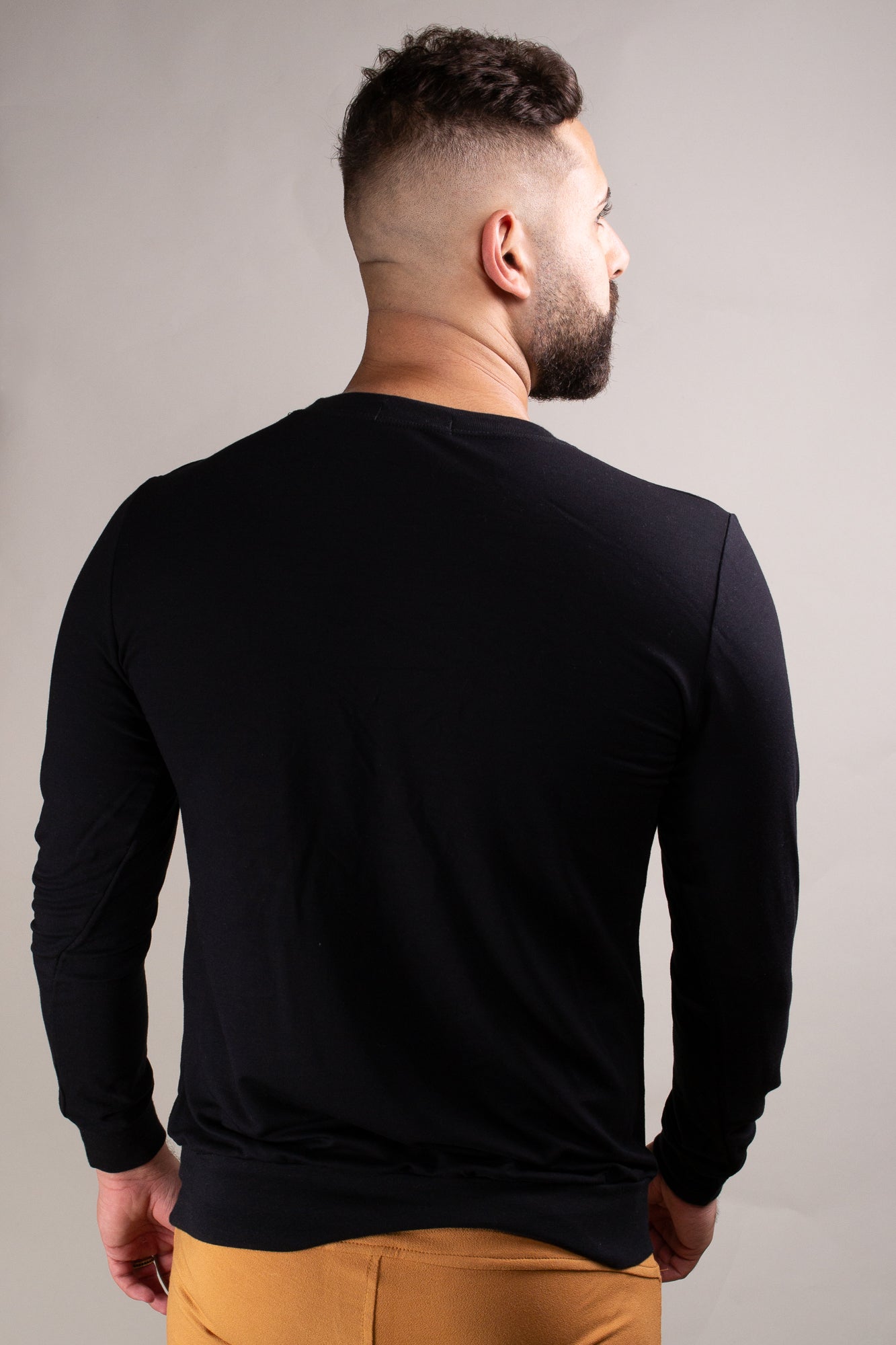 Camiseta Masculina em Moletinho Manga Longa