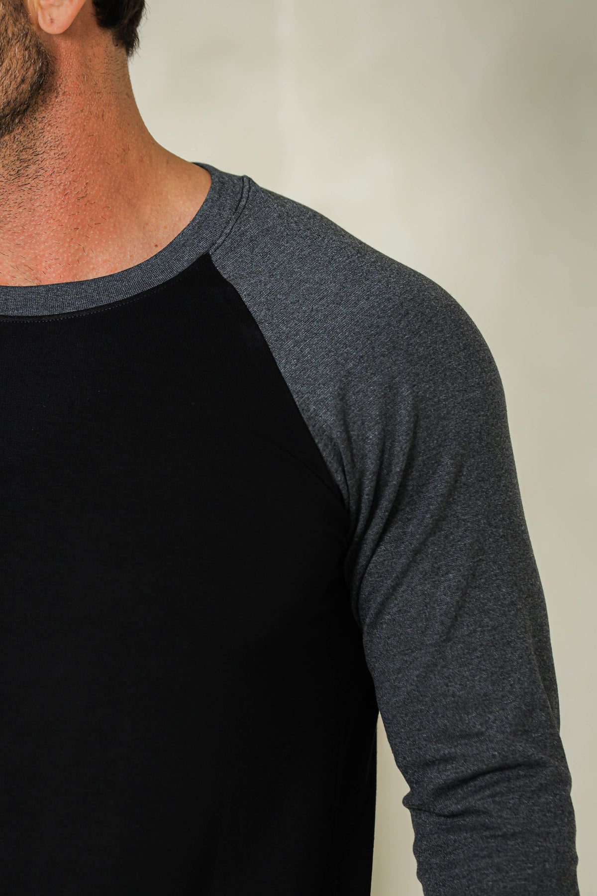 Suéter Masculino em Moletinho Mangas Mescla