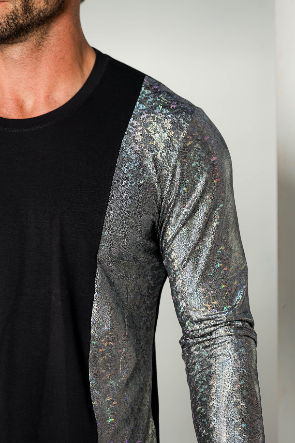 Camiseta Masculina Manga longa Detalhe Malha Holográfica