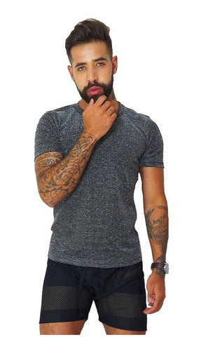 Camiseta Masculina em Malha Lurex Prateado