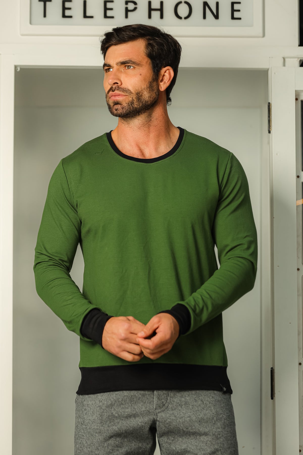 Suéter Masculino em Malha Ponto Roma