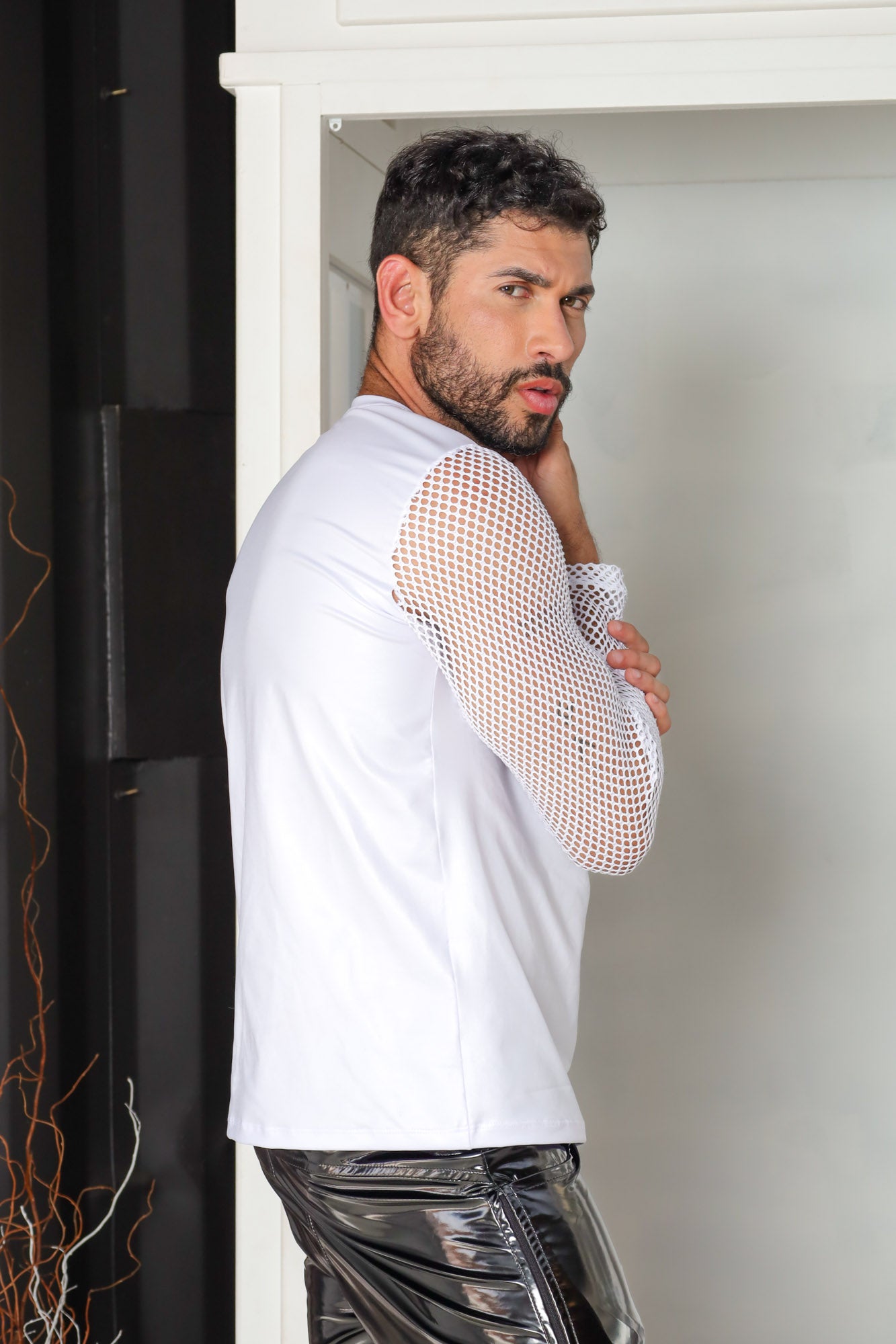 Camiseta Masculina em Cirrê com Manga Longa em Arrastão