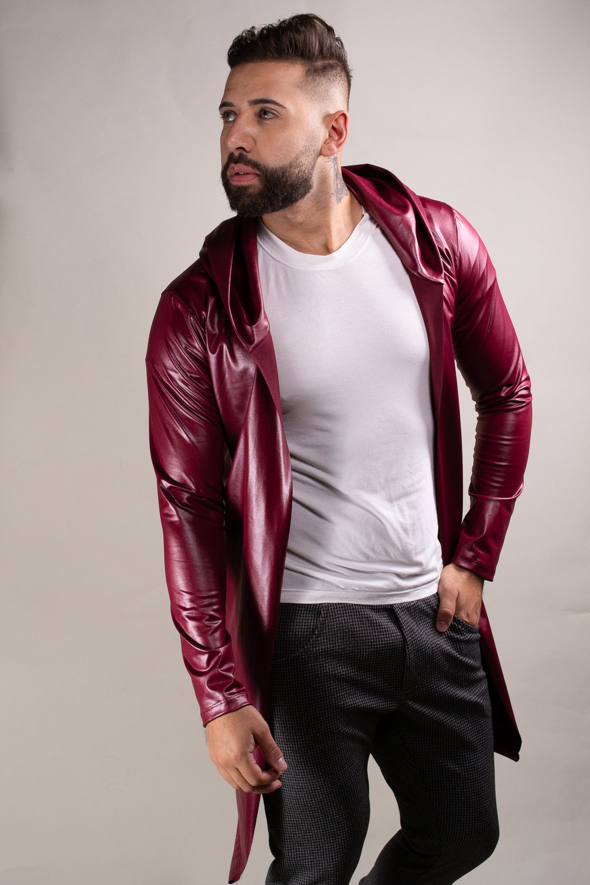 Cardigan Masculino com Capuz em Cirrê Bordô