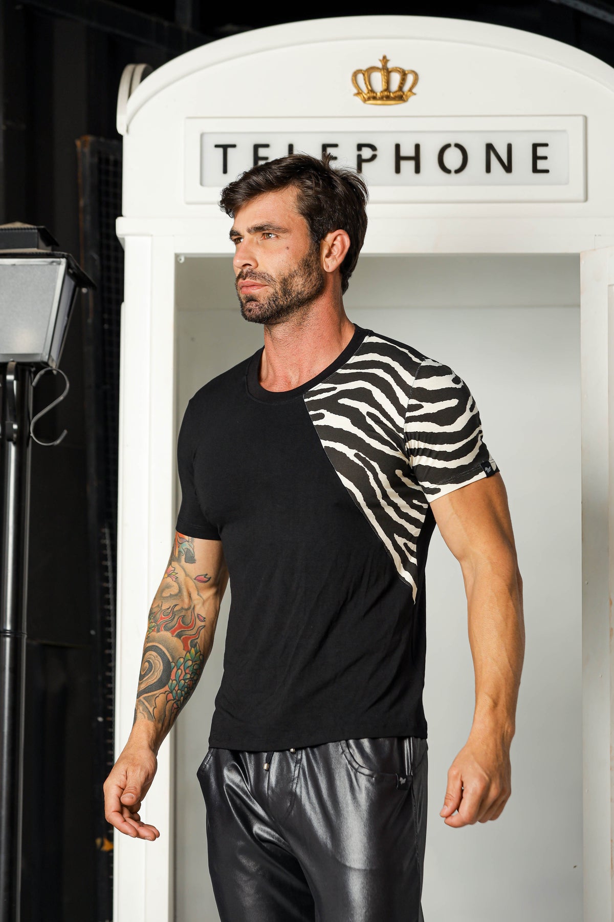 Camiseta Masculina Viscolycra Detalhe Zebra