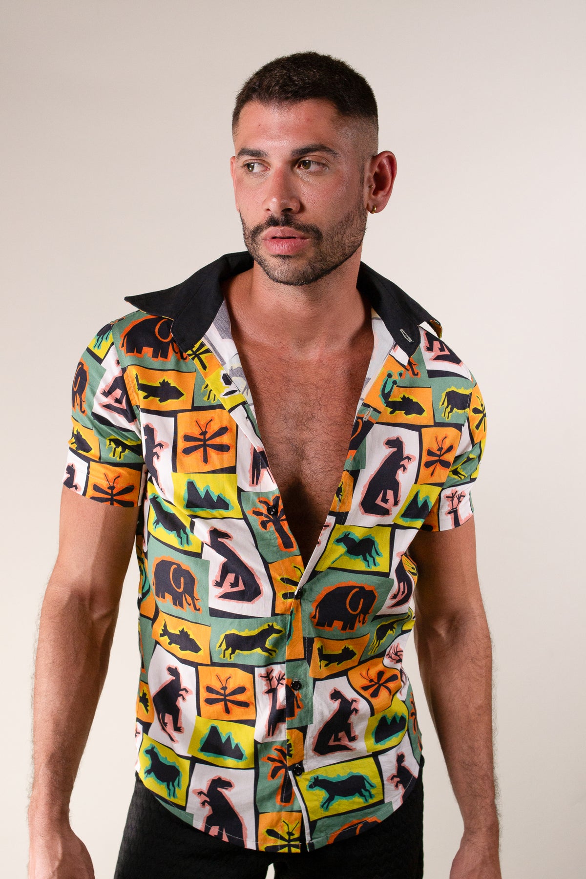 Camisa Casual Masculina Estampa Safari Com Botões