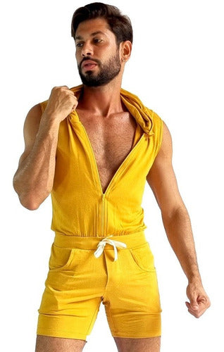 Macaquinho Masculino Modelo Machão Amarelo com Capuz