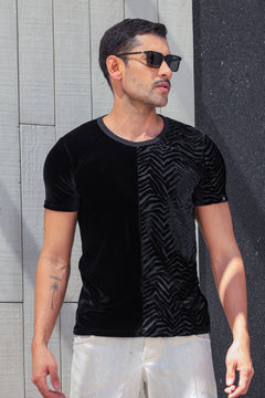 Camiseta Masculina em Veludo com Devorê de Veludo