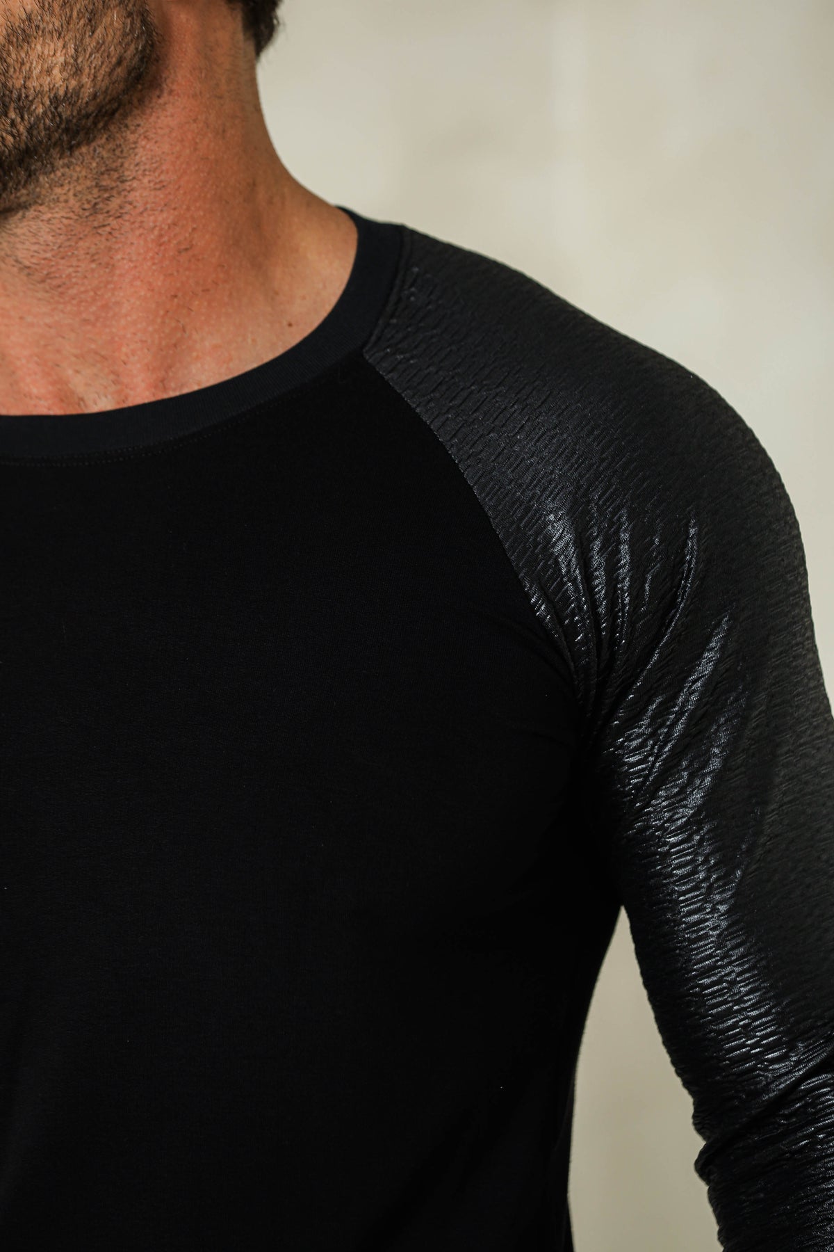 Suéter Masculino em Moletinho Mangas em Cirrê