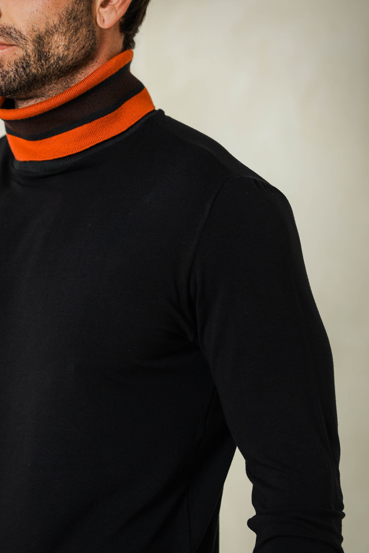 Blusa Masculina em Moletinho Gola Alta