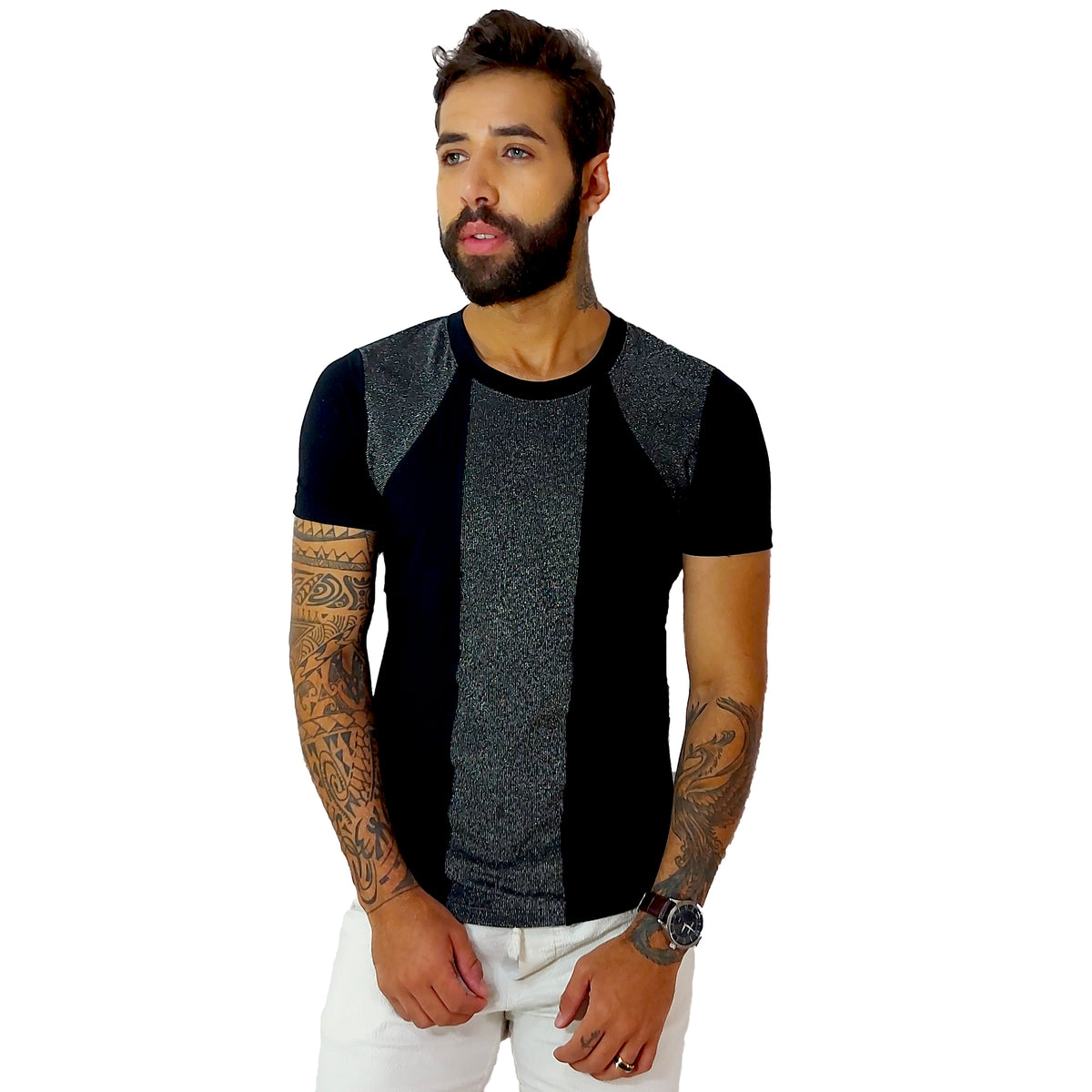 Camiseta Masculina em Viscolycra Com Detalhe Frente e Ombros