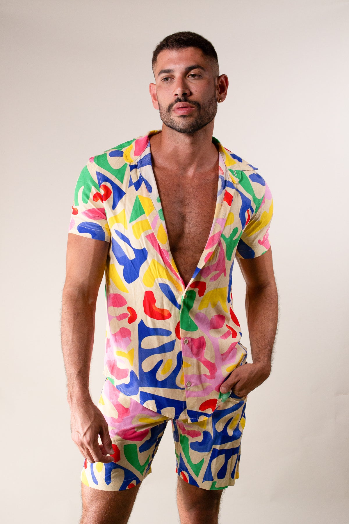 Conjunto Masculino Camisa e Short em Viscose Colorido