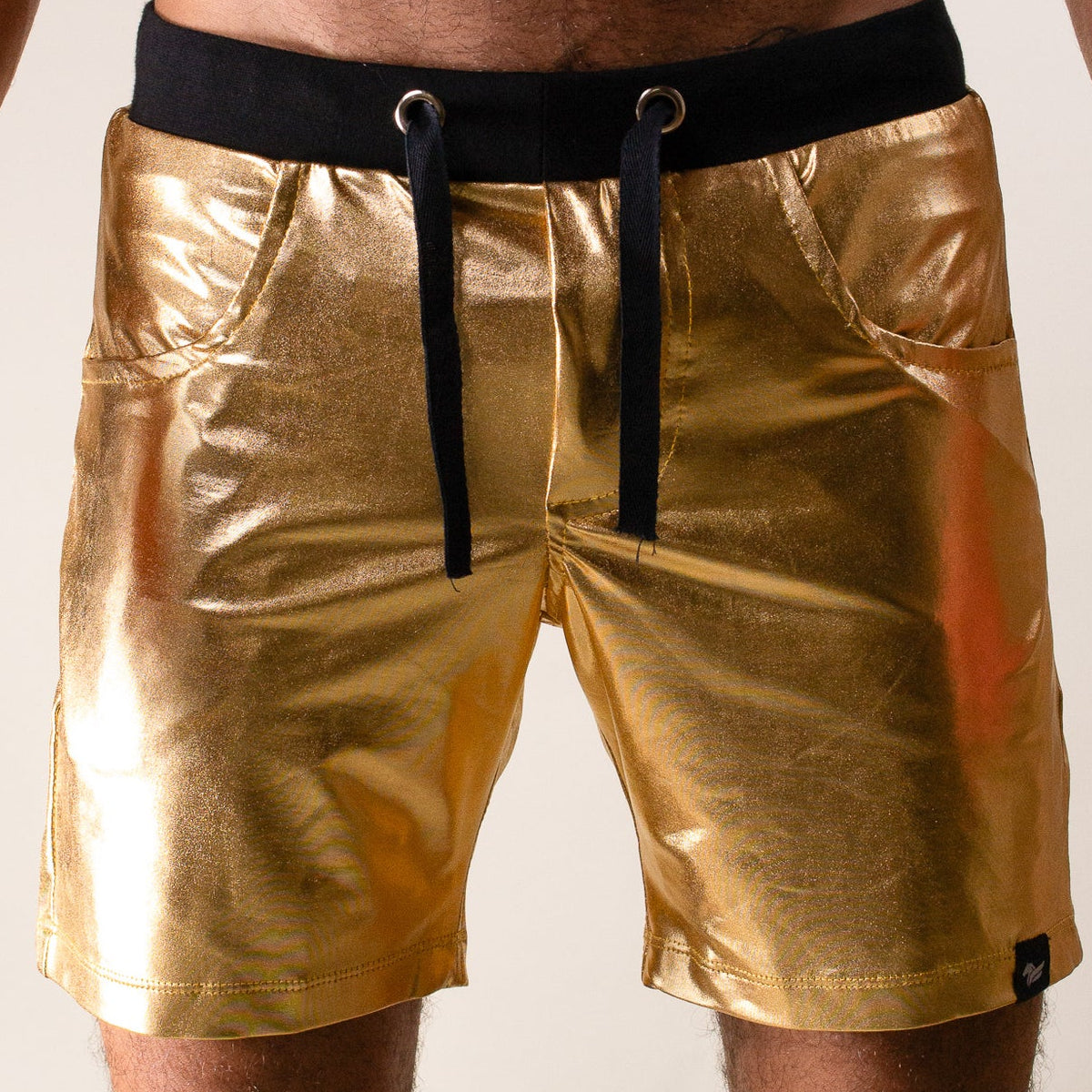 Short Masculino metalizado Dourado