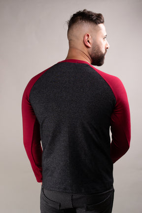 Suéter Masculino em Moletinho Mescla Cinza e Mangas em Vermelho