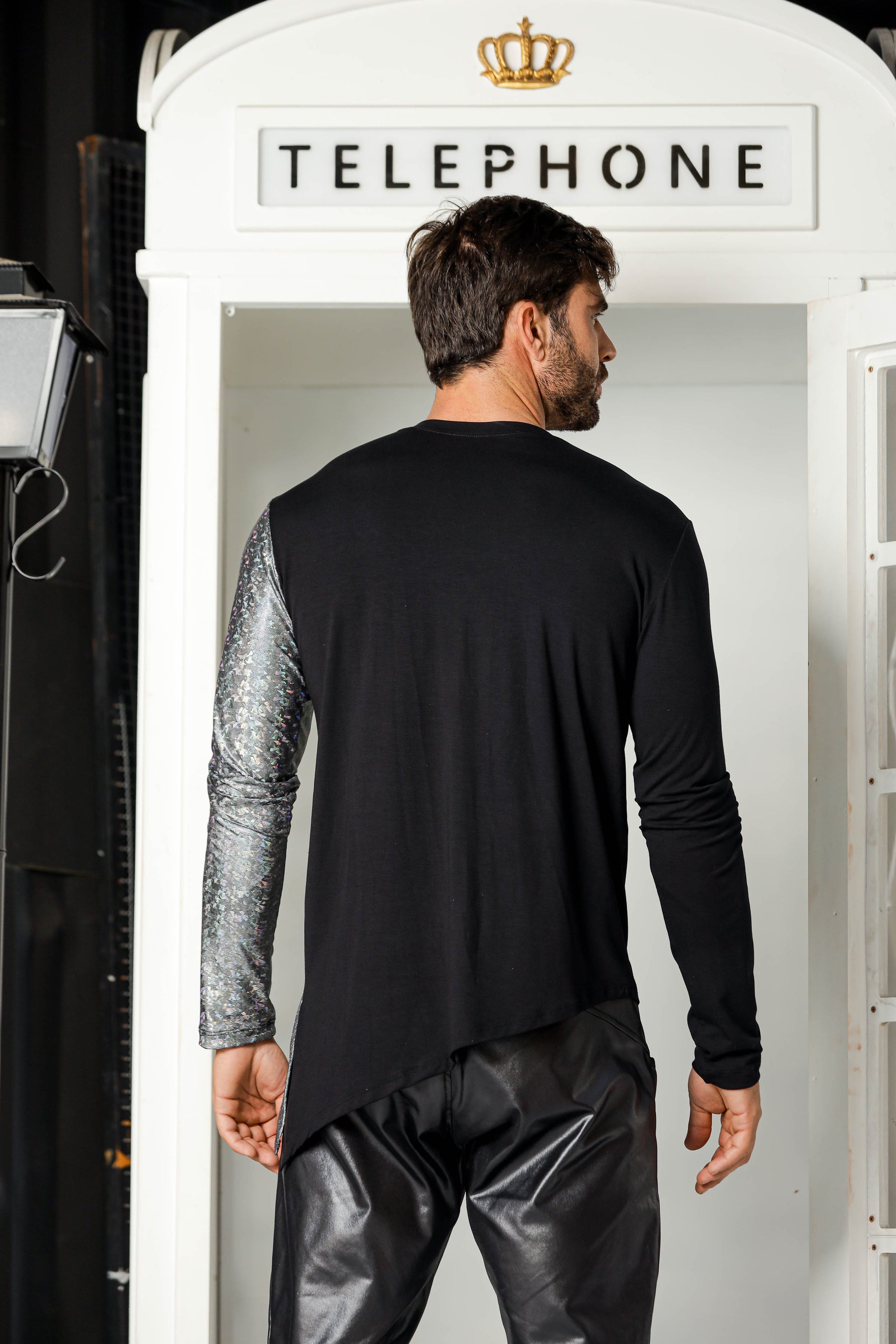 Camiseta Masculina Manga Longa Detalhe Malha Holográfica
