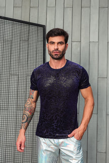 Camiseta Masculina em Devorê de Veludo