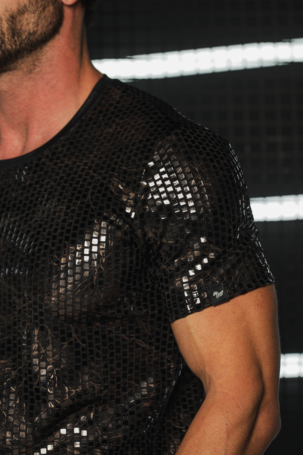 Camiseta Masculina em Paetê Malha Texturizado