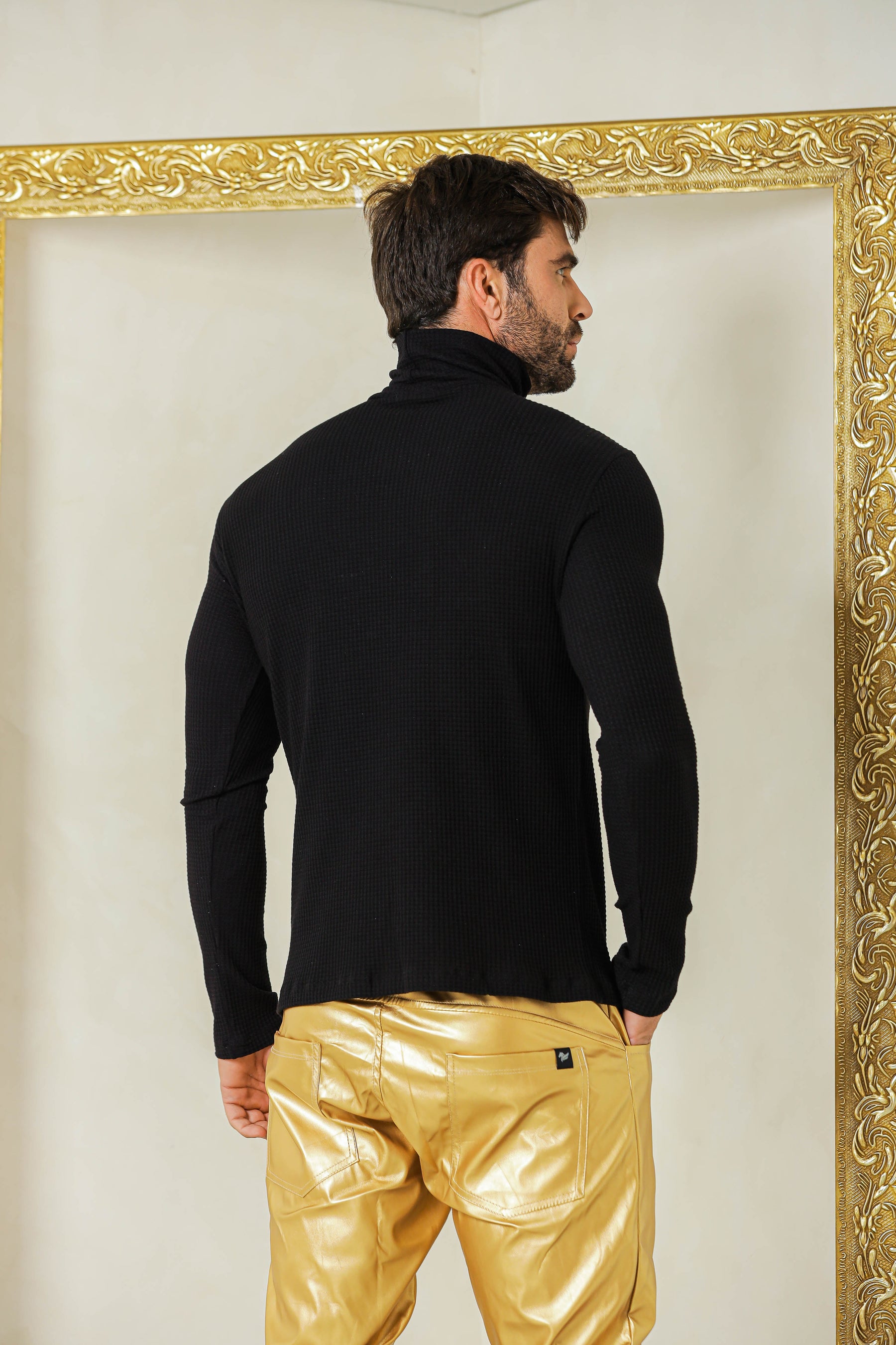 Suéter Masculino em Malha Crepe