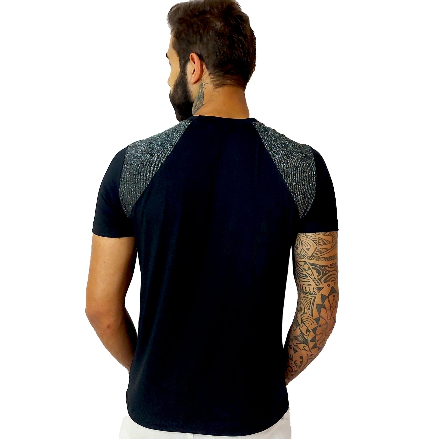 Camiseta Masculina em Viscolycra Detalhe Frente e Ombros