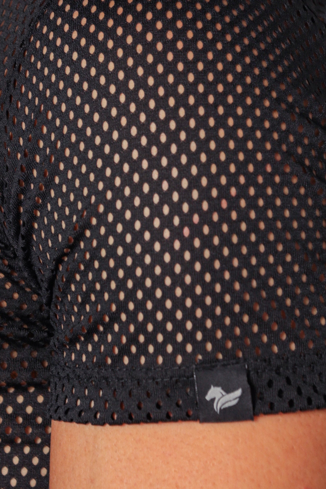Camiseta Masculina Cirrê com Detalhes em Tela