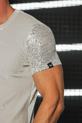 Camiseta Masculina em Veludo Detalhe Paetê