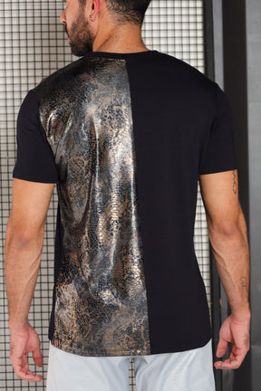 Camiseta Masculina em Viscolycra Detalhe Animal Print