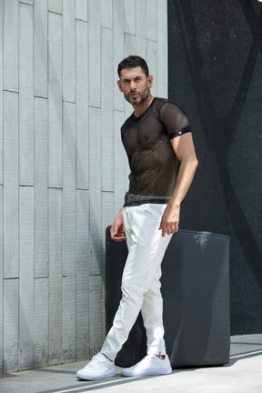 Camiseta Masculina em Arrastão