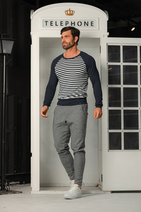 Suéter Masculino Listrado Azul e Branco