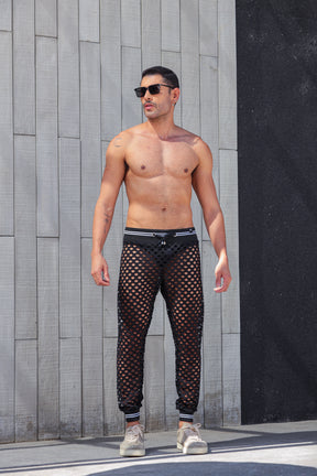 Calça Masculina em Arrastão Cós Listrado