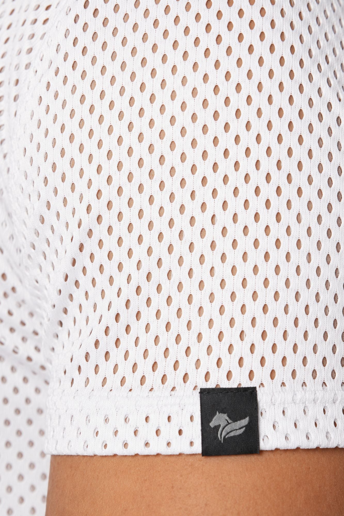 Camiseta Masculina Cirrê com Detalhes em Tela