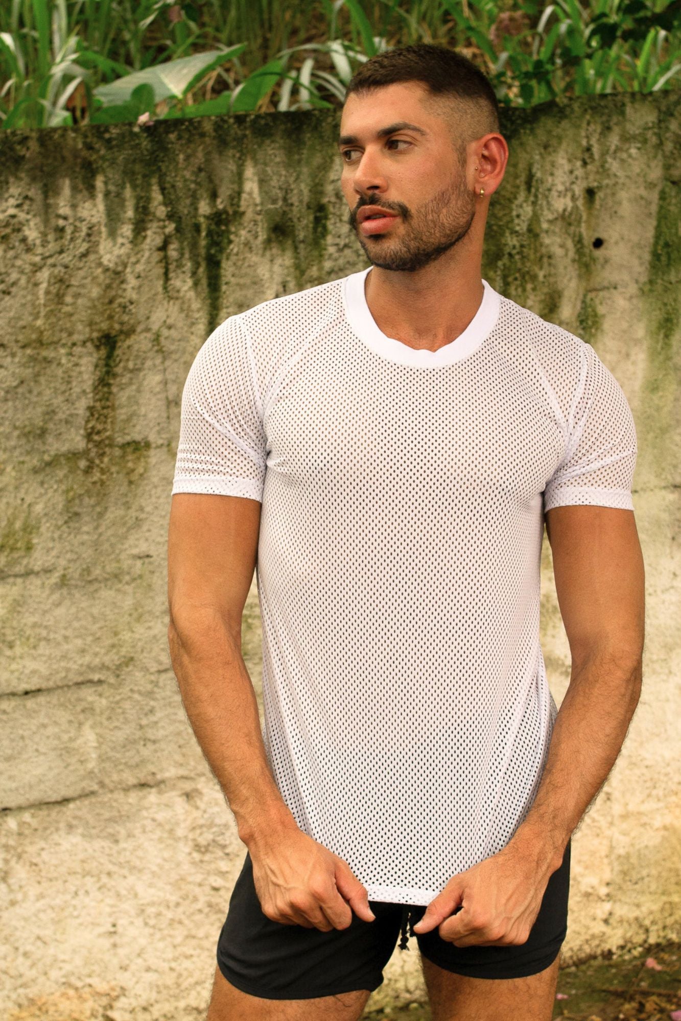 Camiseta Masculina em Tela