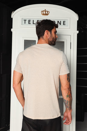 Camiseta Masculina em Lurex com Mangas Glitterizadas