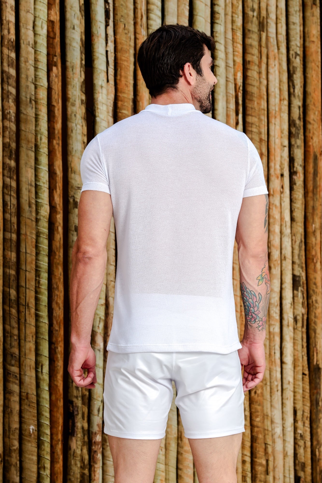 Camiseta Masculina em Lãzinha