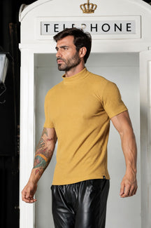 Camiseta Masculina em Malha Crepe