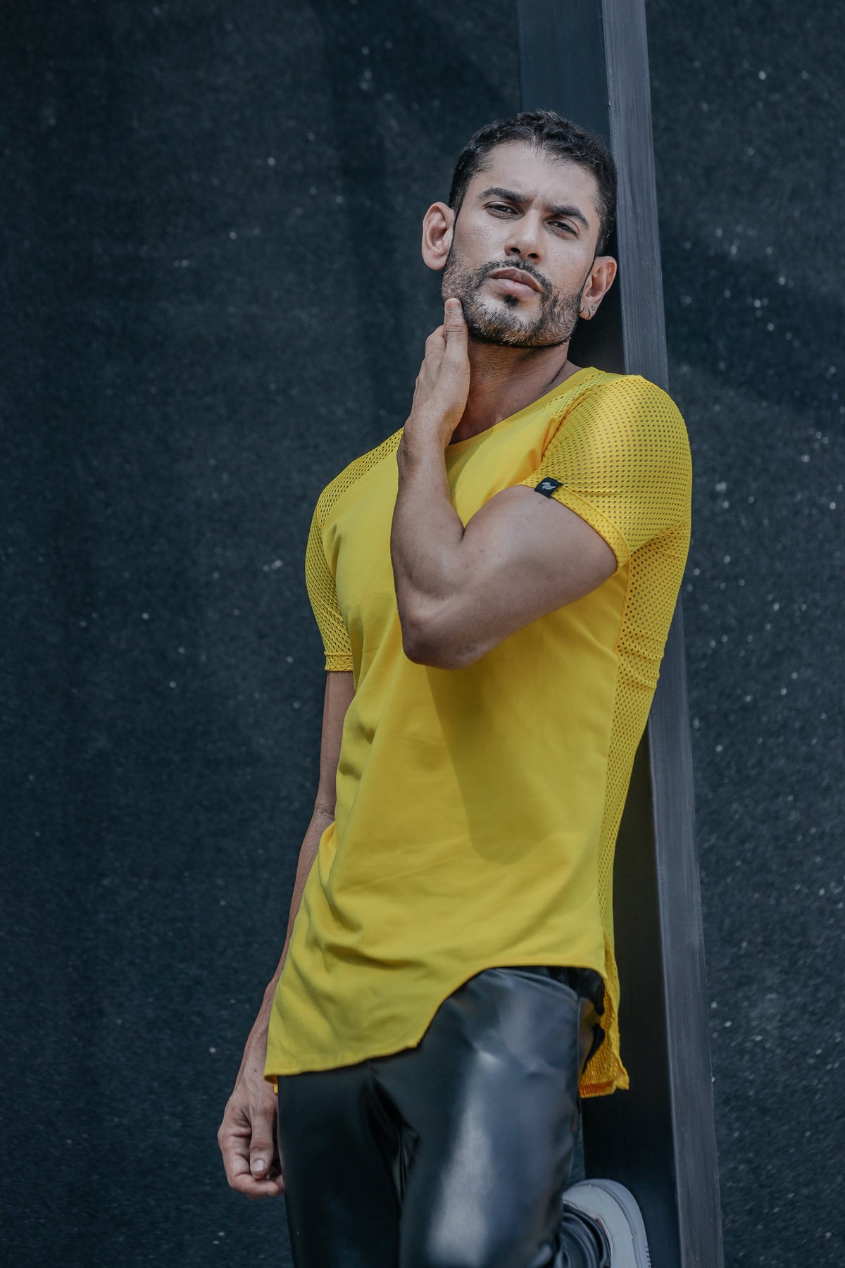 Camiseta Masculina Long Line Viscolycra Detalhe Tela