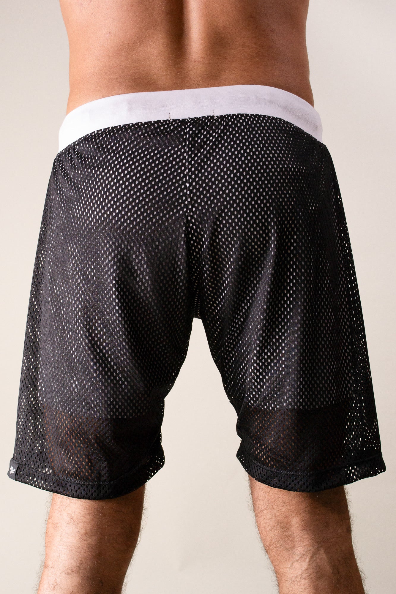 Bermuda Masculina em Tela com Forro