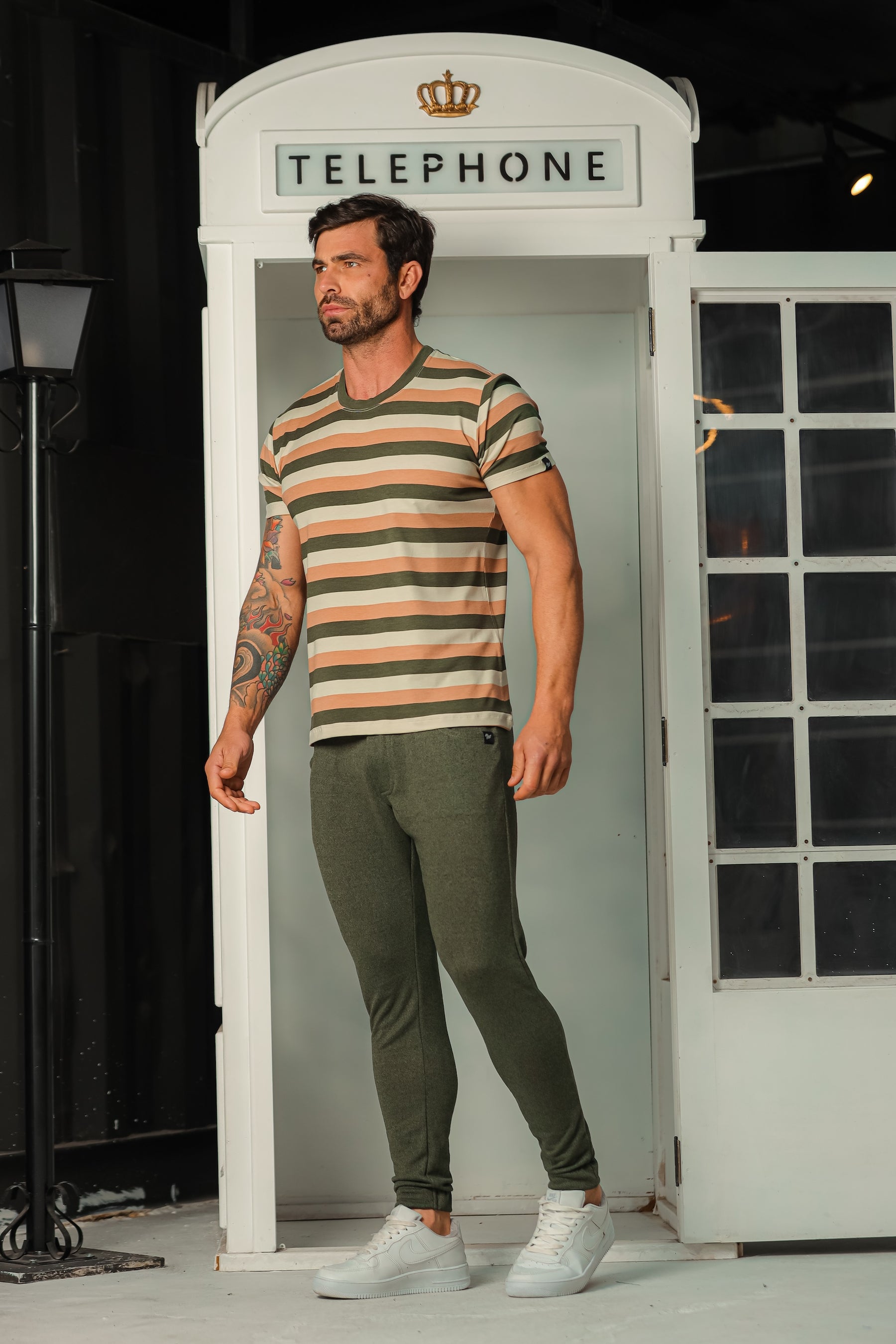 Camiseta Masculina Listras Pastel