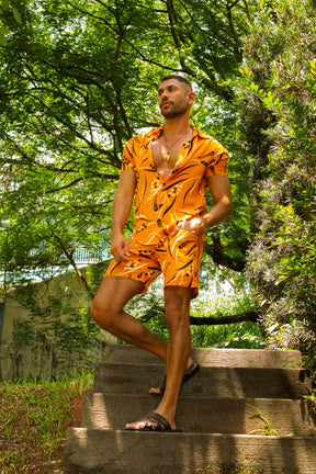 Conjunto Masculino Camisa e Short em  Viscose Floral Laranja